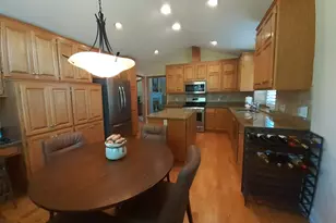 9579 Falcons Way, Eden Prairie, MN 55347 - Photo 7