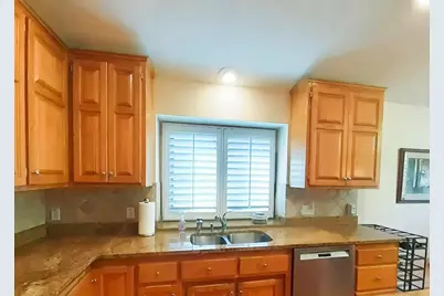 9579 Falcons Way, Eden Prairie, MN 55347 - Photo 11