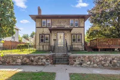 182 Morton Street E, Saint Paul, MN 55107 - Photo 1