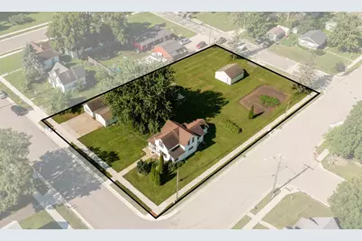 107 4th Avenue NE, Dodge Center, MN 55927 - Photo 1