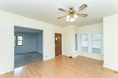 107 4th Avenue NE, Dodge Center, MN 55927 - Photo 7