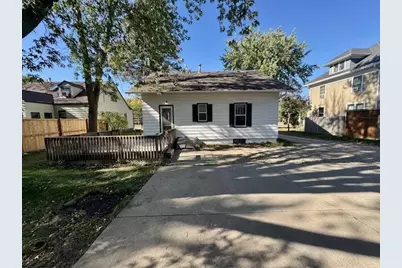 1304 7th Avenue, Worthington, MN 56187 - Photo 3