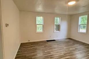 308 S 11th St, Montevideo, MN 56265 - Photo 25