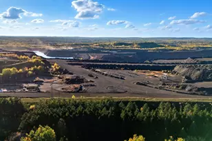 1123 Adams Ave, Eveleth, MN 55734 - Photo 31