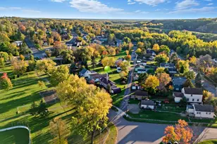 1123 Adams Ave, Eveleth, MN 55734 - Photo 3