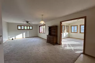 421 South St, Paynesville, MN 56362 - Photo 7