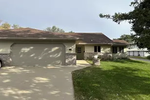 421 South St, Paynesville, MN 56362 - Photo 1