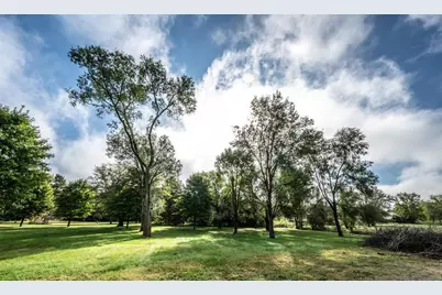 9945 Justen Trail N, Saint Paul, MN 55115 - Photo 33