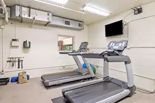 5501 Dewey Hill Rd, Edina, MN 55439 - Photo 53