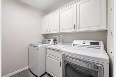 5501 Dewey Hill Road #330, Edina, MN 55439 - Photo 25