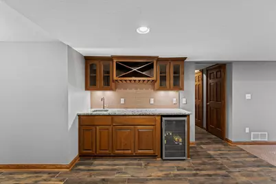 5005 Scenic Oak Drive SW, Rochester, MN 55902 - Photo 23