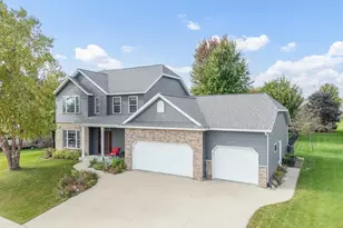 5005 Scenic Oak Dr SW, Rochester, MN 55902 - Photo 1