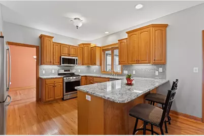 5005 Scenic Oak Drive SW, Rochester, MN 55902 - Photo 7