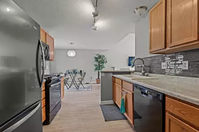 1039 Fillmore Circle NE, Fridley, MN 55432 - Photo 5