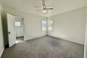 1715 SE Marshall St, Albert Lea, MN 56007 - Photo 9