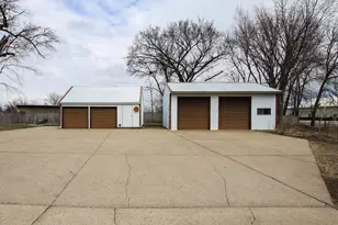 321 Hwy 7 E, Hutchinson, MN 55350 - Photo 23