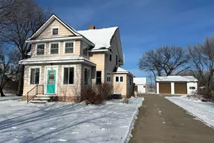 321 Hwy 7 E, Hutchinson, MN 55350 - Photo 1