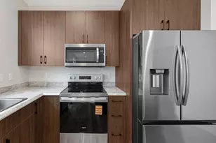 809 Viburnum St, Belle Plaine, MN 56011 - Photo 9