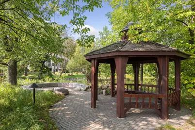 425 Carpenters Point, Wayzata, MN 55391 - Photo 117