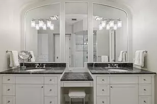 425 Carpenters Pt, Wayzata, MN 55391 - Photo 49