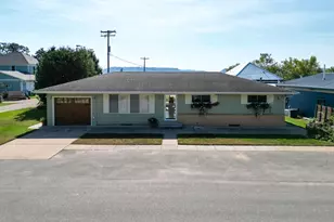 207 2nd St, Pepin, WI 54759 - Photo 1