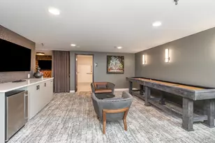 433 S 7th St, Minneapolis, MN 55415 - Photo 11