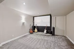 6221 Mallory Ln, Eden Prairie, MN 55346 - Photo 37