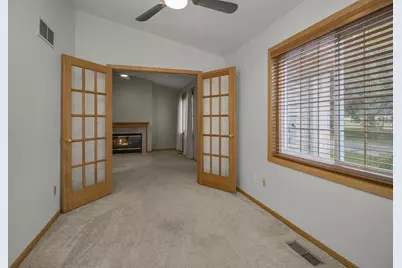 15203 Greenhaven Way, Burnsville, MN 55306 - Photo 3