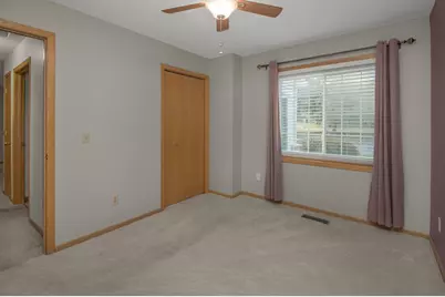 15203 Greenhaven Way, Burnsville, MN 55306 - Photo 13