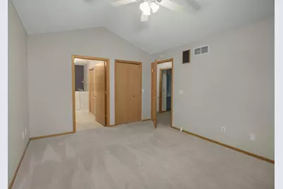 15203 Greenhaven Way, Burnsville, MN 55306 - Photo 9