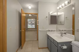 15203 Greenhaven Way, Burnsville, MN 55306 - Photo 11