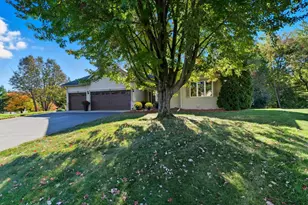 20698 Jasmine Cir, Lakeville, MN 55044 - Photo 1