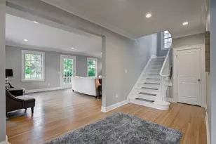 2056 Summit Ave, Saint Paul, MN 55105 - Photo 3