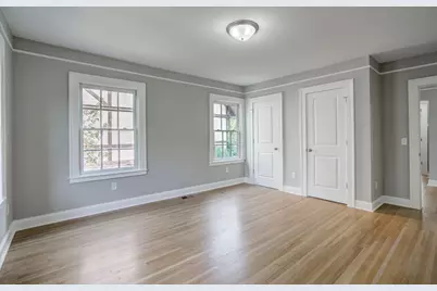 2056 Summit Avenue, Saint Paul, MN 55105 - Photo 23