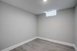 2056 Summit Ave, Saint Paul, MN 55105 - Photo 33