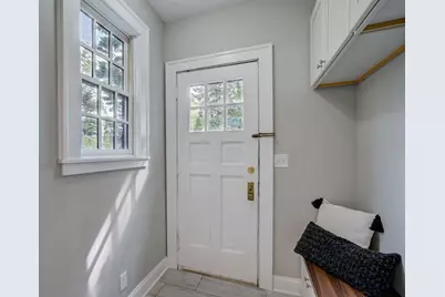 2056 Summit Avenue, Saint Paul, MN 55105 - Photo 13