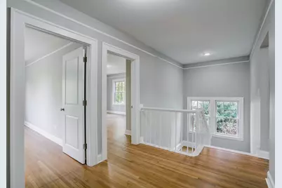 2056 Summit Avenue, Saint Paul, MN 55105 - Photo 27