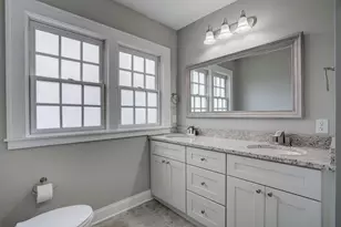 2056 Summit Ave, Saint Paul, MN 55105 - Photo 25