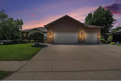 721 Britz Drive, Luverne, MN 56156 - Photo 3