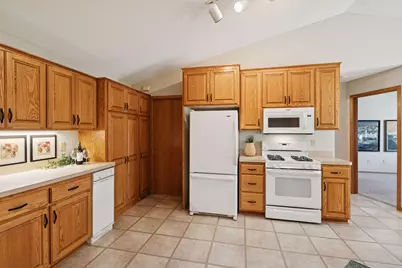 3821 Impatiens Lane N, Brooklyn Park, MN 55443 - Photo 17