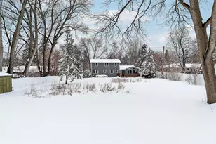 14808 Gleason Lake Dr, Plymouth, MN 55447 - Photo 39