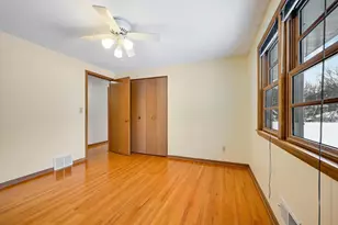 14808 Gleason Lake Dr, Plymouth, MN 55447 - Photo 31