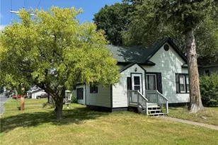 222 Spruce St, Spooner, WI 54801 - Photo 3