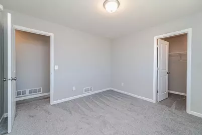 922 Prestwick Drive, Belle Plaine, MN 56011 - Photo 17