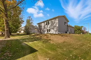 705 Linden St, Isle, MN 56342 - Photo 31