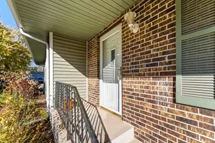 30825 Belair Dr, Lindstrom, MN 55045 - Photo 5