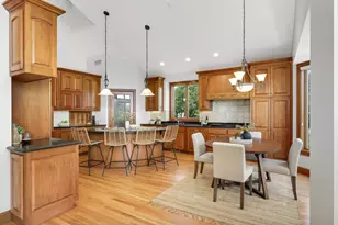 9721 Frontier Ln, Lakeville, MN 55044 - Photo 11