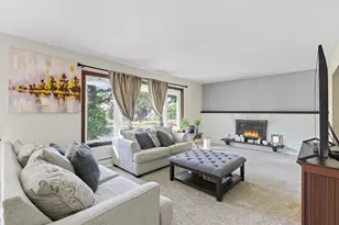 16010 14th Ave N, Plymouth, MN 55447 - Photo 3