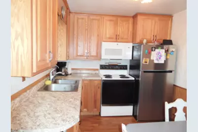 324 10th Ave SE, Elbow Lake, MN 56531 - Photo 3