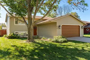 820 24th St SE, Rochester, MN 55904 - Photo 1